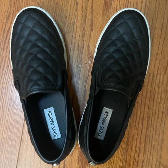 Steve Madden Slip-On Sneakers - Picture 5 of 8